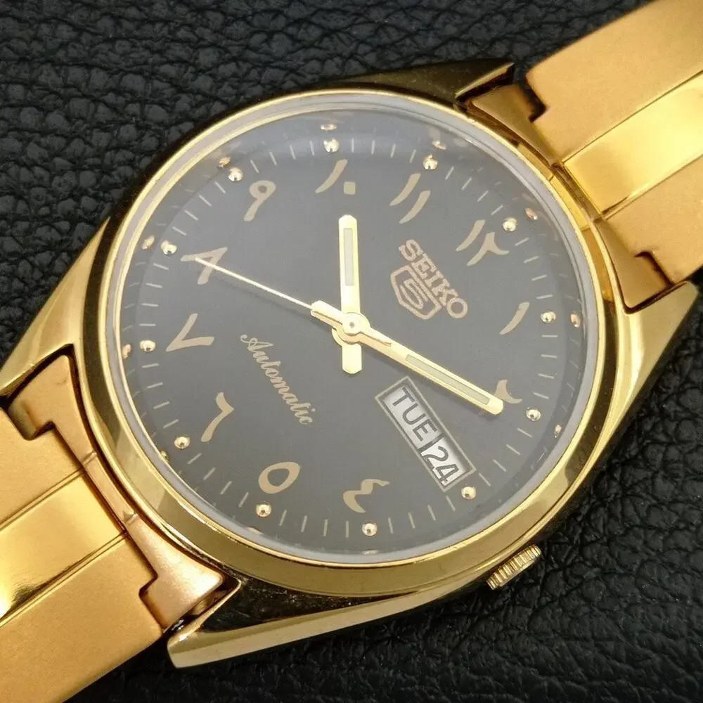 Vintage 1976 Seiko Automatic Mens Gold Watch W/daydate & Gold accents